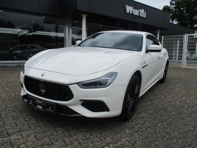 Maserati Ghibli GT /Sport Paket/Bowers&Wilkins