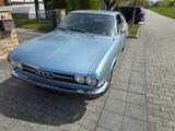 Audi 100 Coupe - Audi 100 mit Benzin-Antrieb