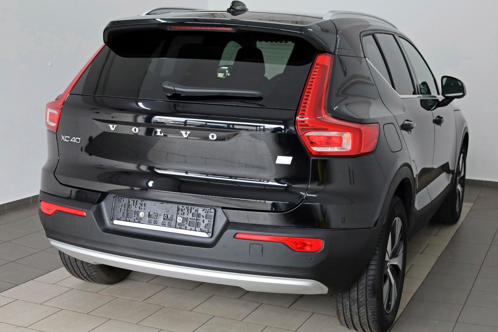 Fahrzeugabbildung Volvo XC40 T4 Recharge, Inscription,Navi,ACC, CarPlay