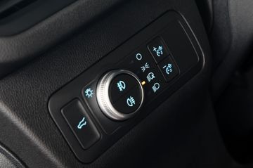 Ford Kuga ST-Line X AWD AdaptivLED ACC CAM AHK 8fach