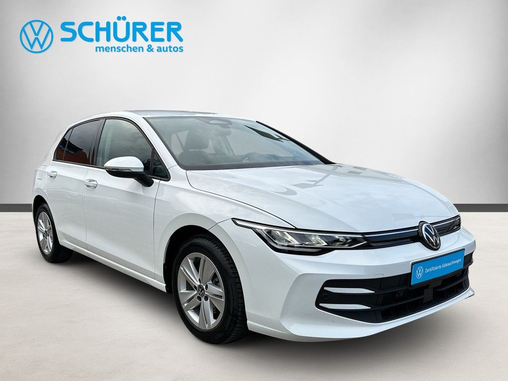 Volkswagen Golf VIII 1.5TSI Life RKam Totwinkel HuD Navi foto 4