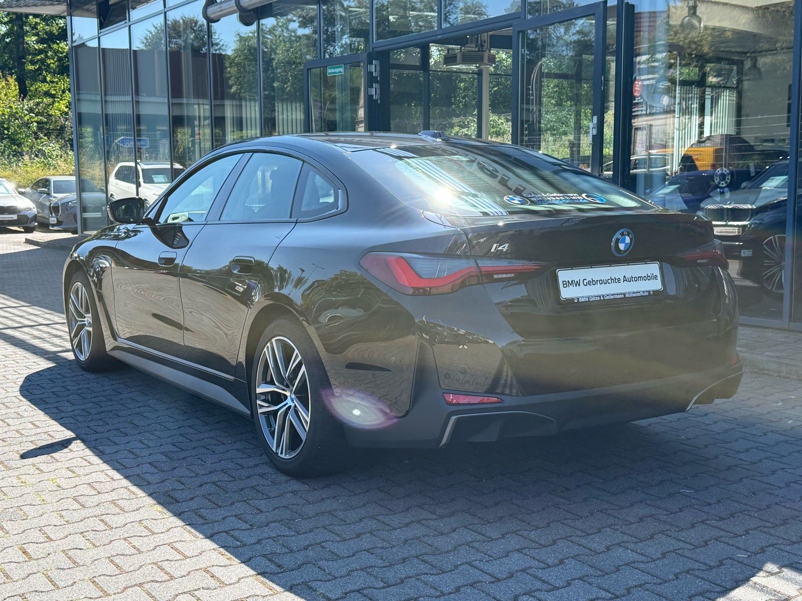 BMW i4 eDrive35 //Sitzheizung Rückfahrkamera 18"LM foto 4
