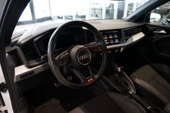 AUDI A1 Sportback 40 TFSI | 2 x S line | LED | SONOS AUDI A1 Sportback 40 TFSI | 2 x S line | LED | SONOS