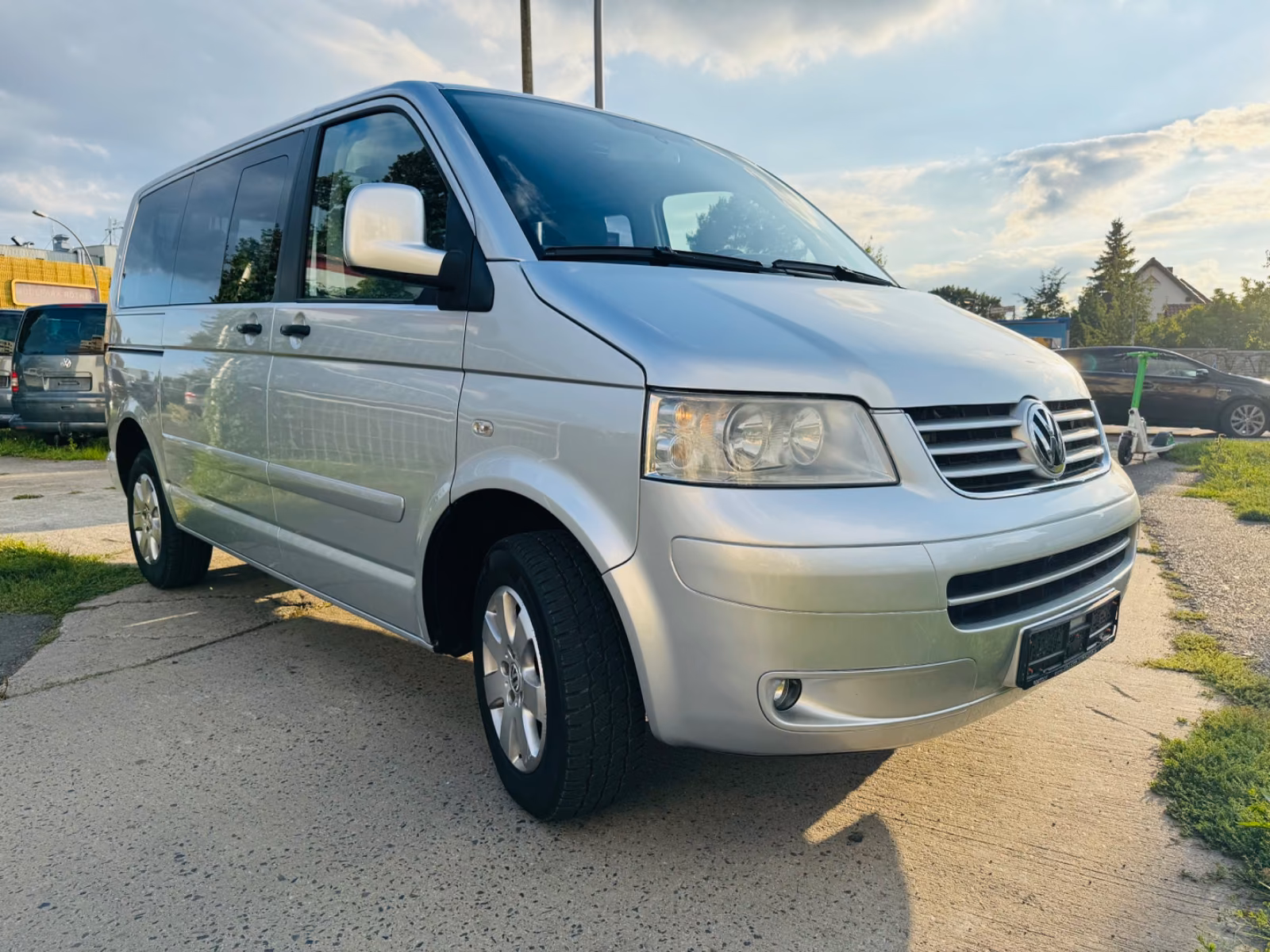 Volkswagen T5 VW 2.0, 7Sitze,Klima, Standheizung, Automatik