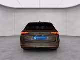 Skoda Superb Combi Sportline 2,0 TDI DSG Head-Up - Skoda Superb: Sport
