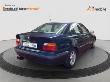 BMW 318 - 5