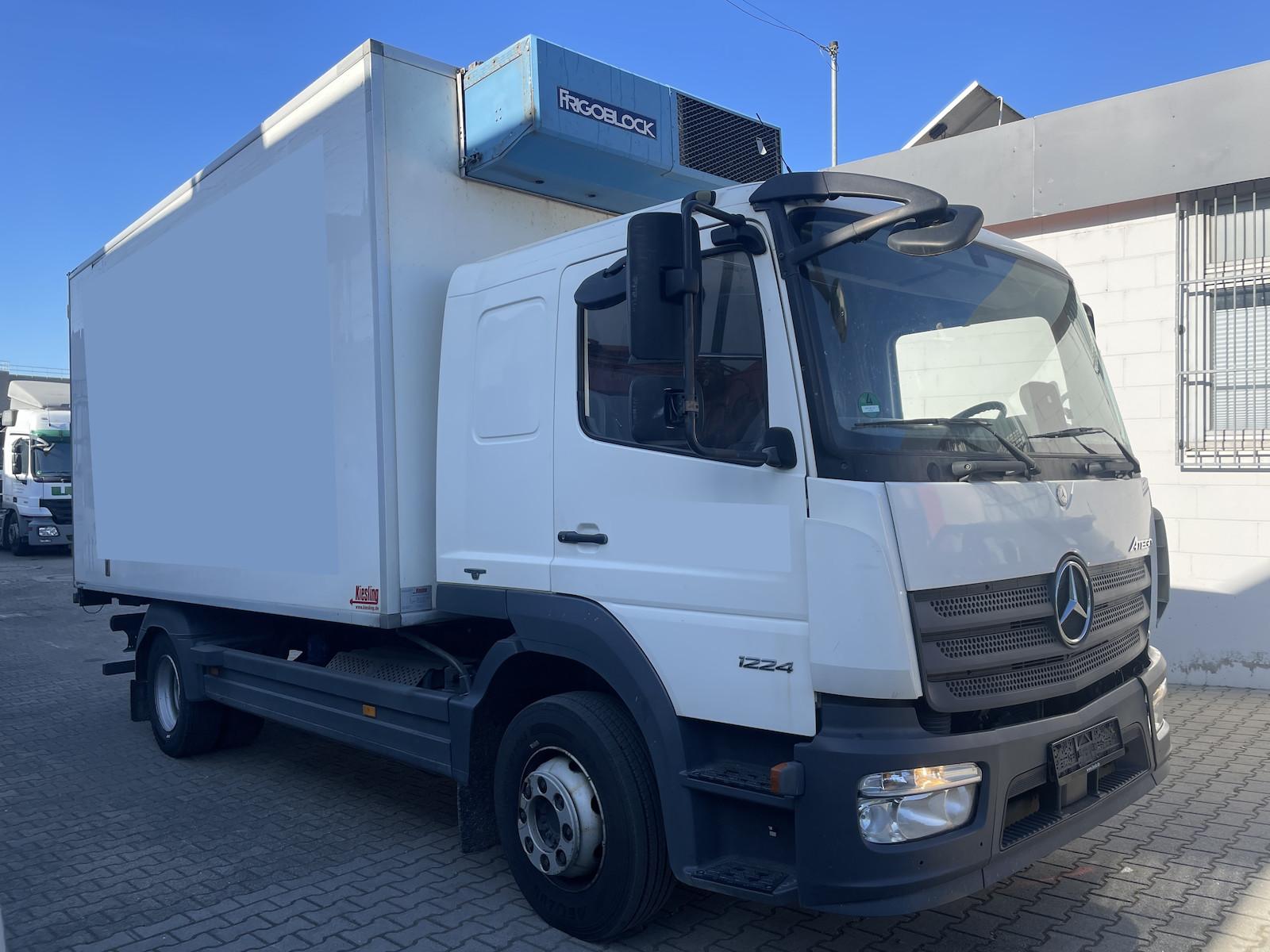 Mercedes-Benz 1224 Atego *5x Rohrbahnen