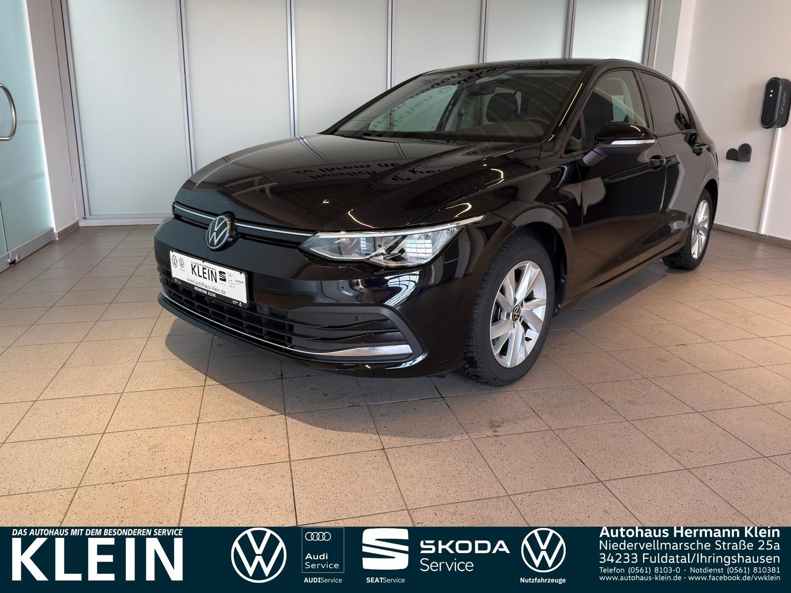 Volkswagen Golf VIII 2.0 TDI Active LED, Navi, PDC