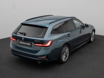 Fahrzeugabbildung BMW 320d Luxury Line Kamera HUD DAB HiFi Komfort LED