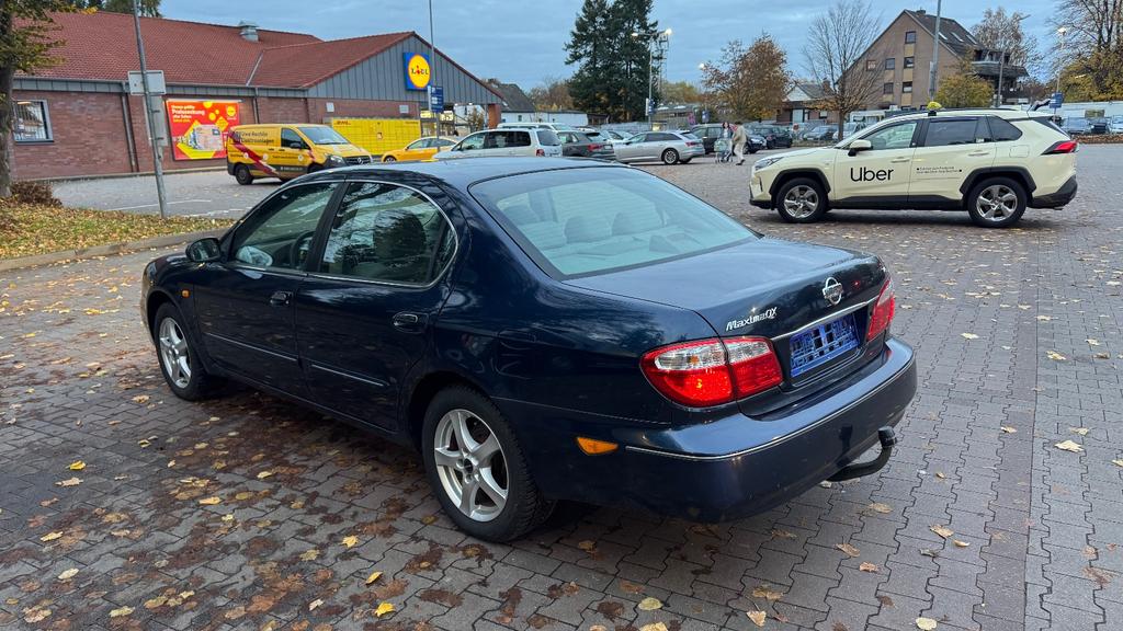 Nissan Maxima