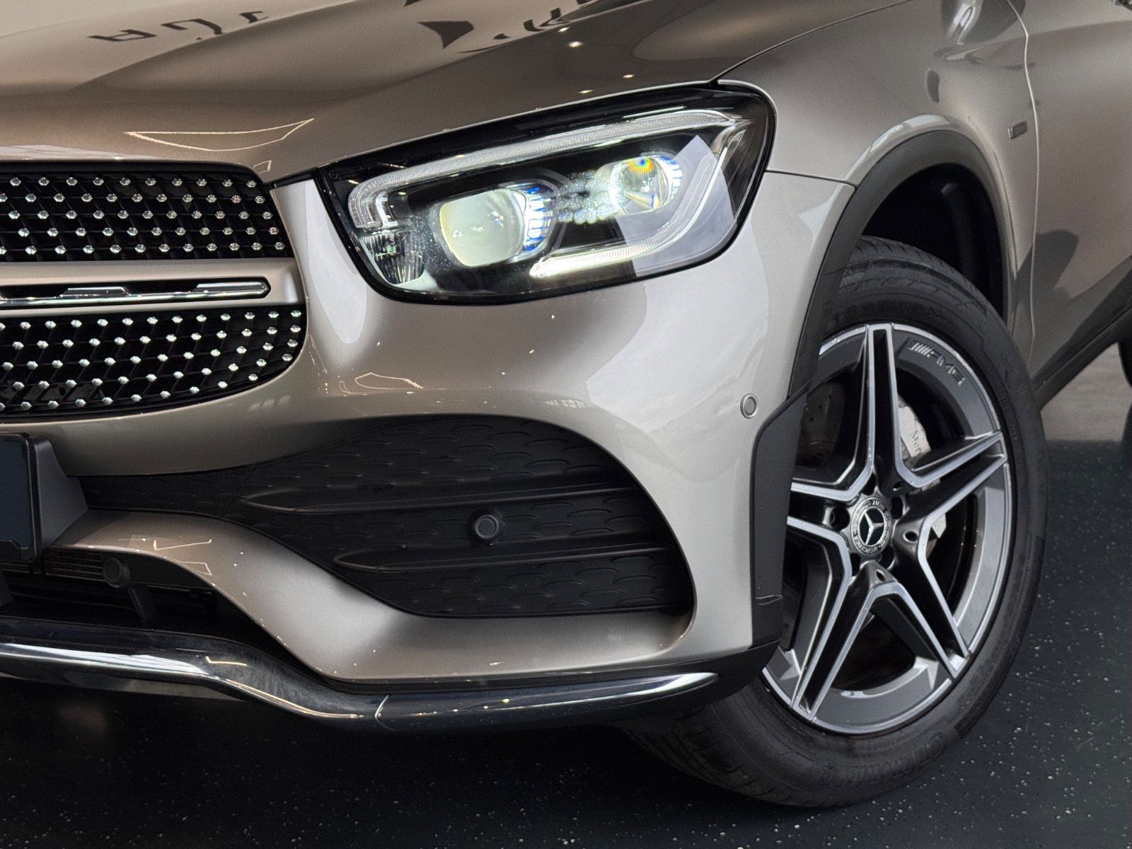Mercedes-Benz GLC300de 4Matic AMG LED MULTIBEAM SHZ AMBIENTE foto 2