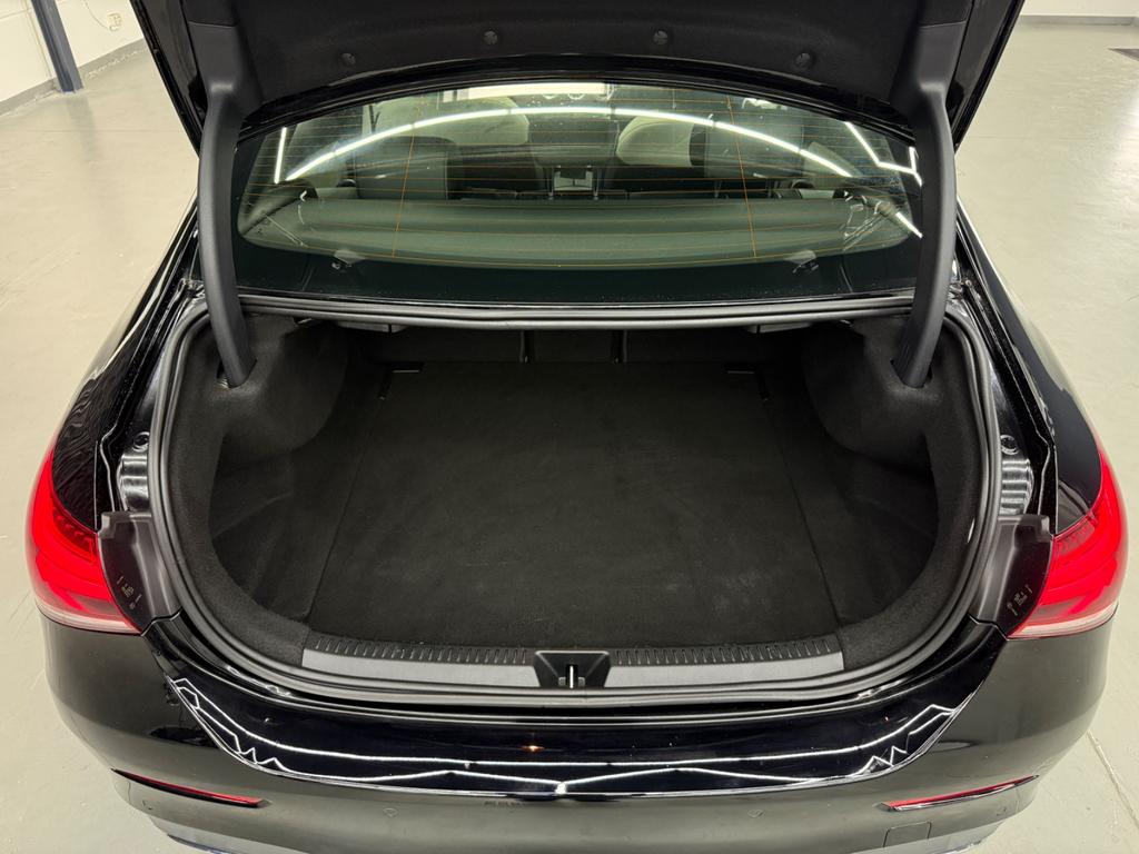 Mercedes-Benz A 180d AMG Limousine, Foto 8 von 50