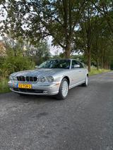 Jaguar XJ8L 4.2 - gebrauchte Jaguar XJ8 aus dem Jahr 2005