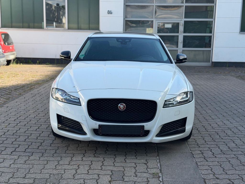 Image of Jaguar XF