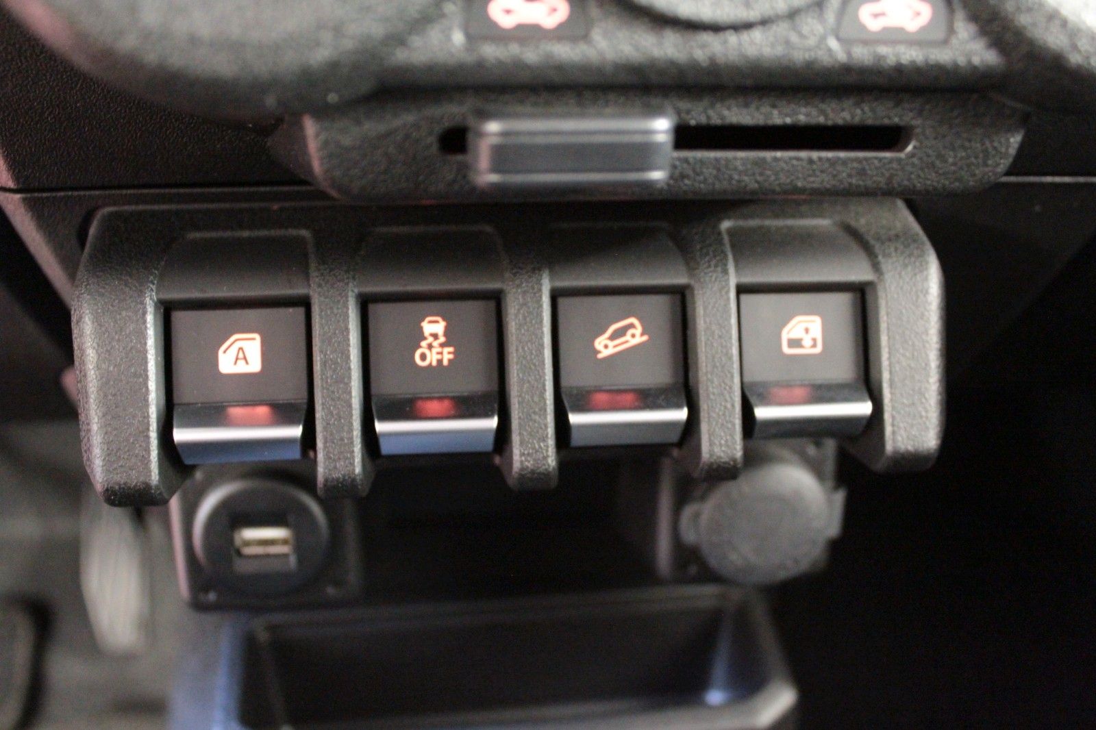Fahrzeugabbildung Suzuki Jimny AllGrip NFZ Comfort *TOP-ZUSTAND!!!*