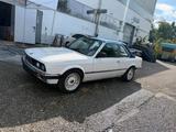 BMW e30 Baur Cabrio 325e H-Kennzeichen - BMW 325 aus 1985