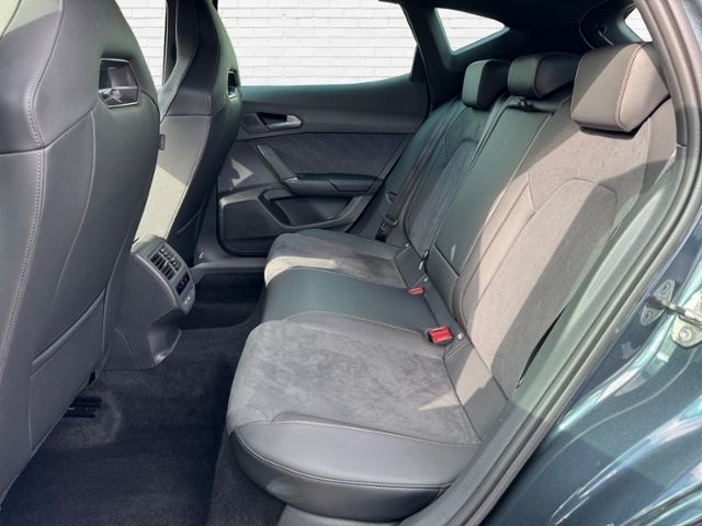 Fahrzeugabbildung CUPRA Formentor 1.5 eTSI 110 kW DSG Matrix Navi