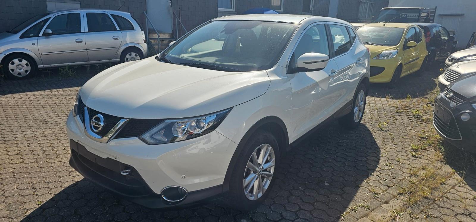 Nissan Qashqai Acenta KETTE EEFEKT NAVI, KAM, KIMAAUTM