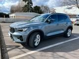 Volvo XC40 B4 AWD Ultimate Dark | Panorama | AHK | 360 - Volvo XC40 von privat