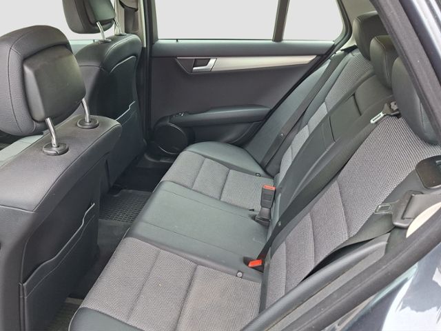 Fahrzeugabbildung Mercedes-Benz C T-Modell 180 T CGI BlueEfficiency (204.231)