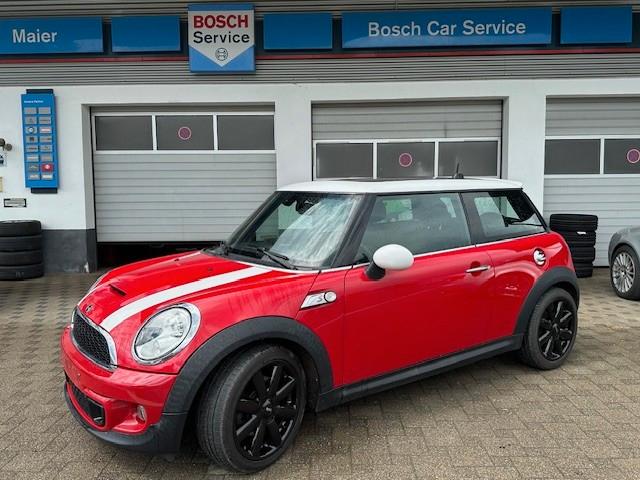 MINI COOPER_S Pano,Xenon,Leder,SHZ,Navi,HarKardon