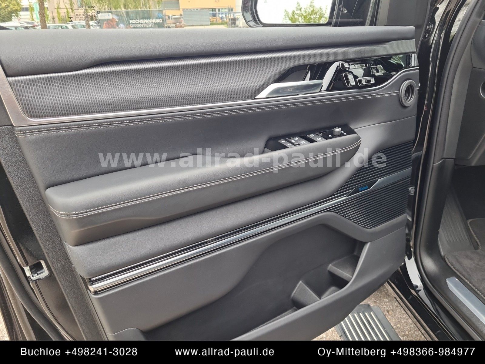 Jeep Grand Wagoneer 6.4 V8 Obsidian | 360 °, McIntosh