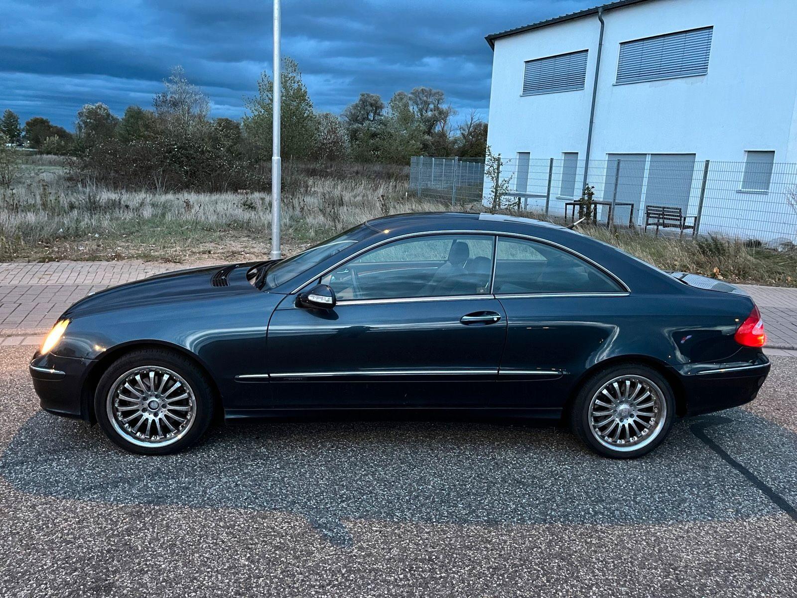Mercedes-Benz CLK 240