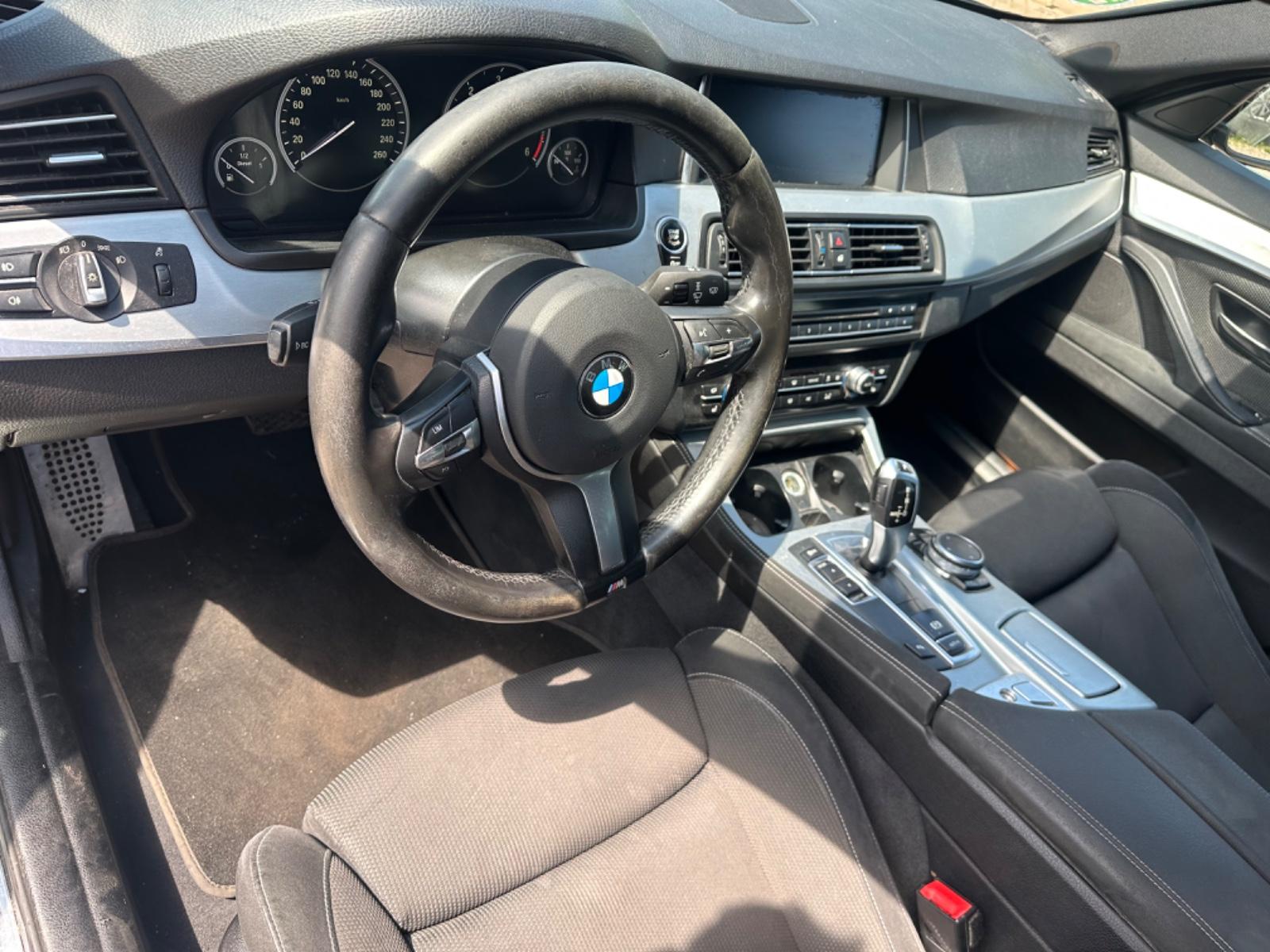 BMW 530 2015 — photo 15