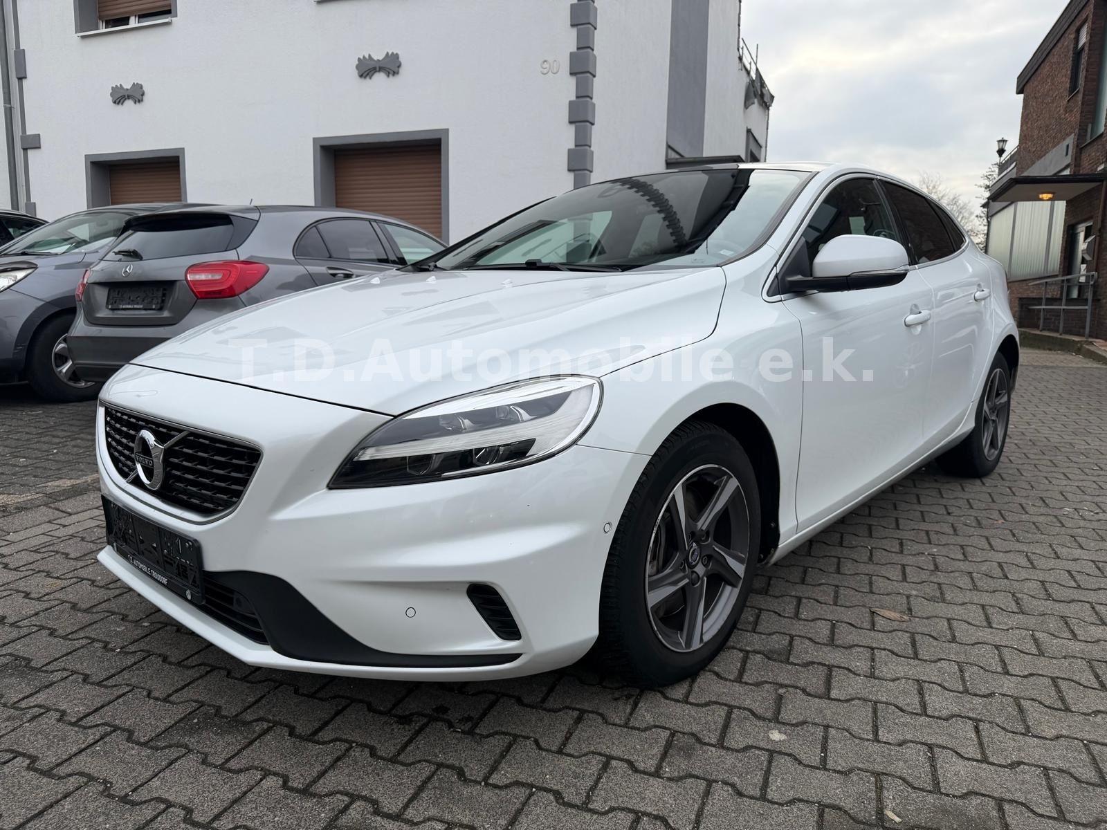 Volvo V40 R-Design/ D3/Pano/Automatik/