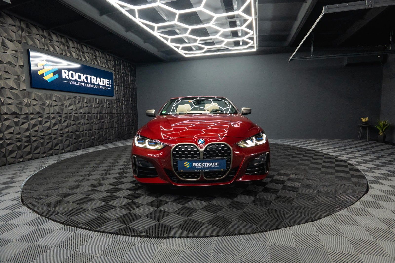 Fahrzeugabbildung BMW M440i xDrive Shadow | LASER | ACC | H&K | HUD