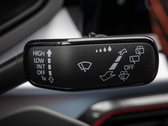 Arona 1.0 TSI DSG FR SHZ KAMERA NAVI ACC LED