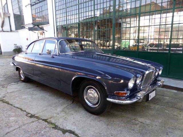 Jaguar Mark X 3.8 Saloon - 1964 - WINTER SALE!