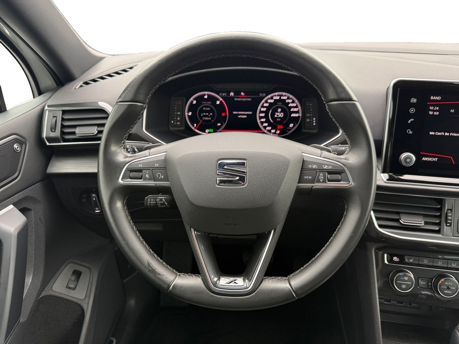 Fahrzeugabbildung SEAT Tarraco 2.0 TDI Xcellence 4Drive AHK 20" BEATS
