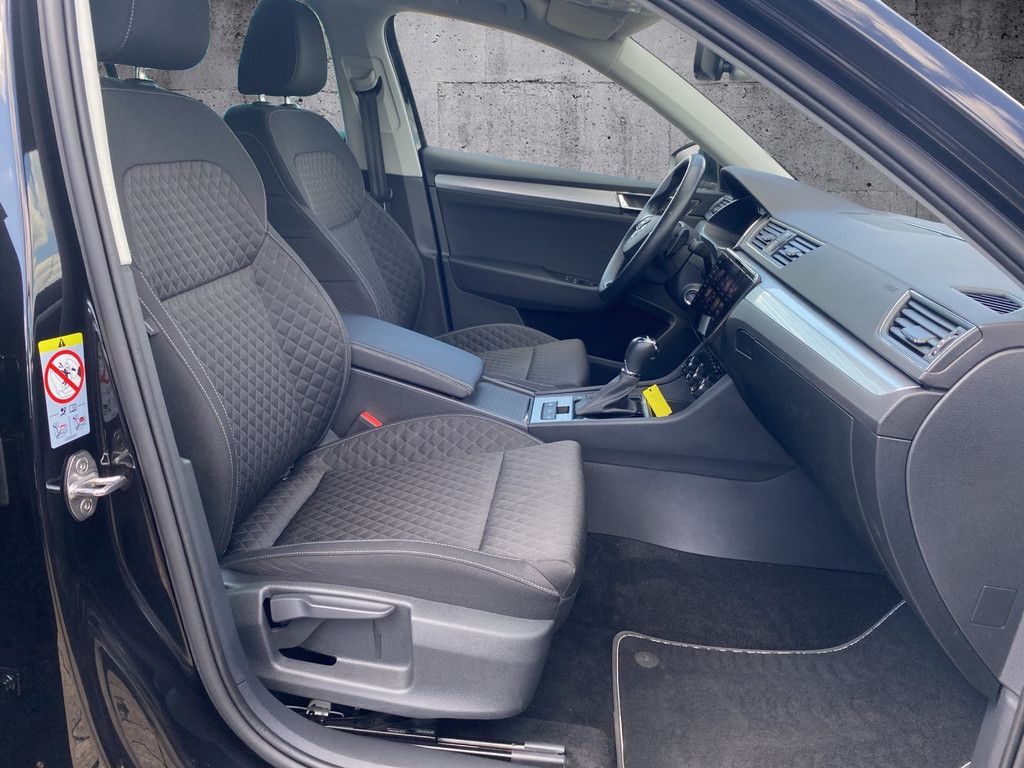 Skoda Superb - Bild 10