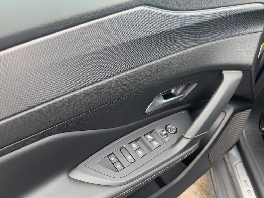 Peugeot 308 - Bild 16