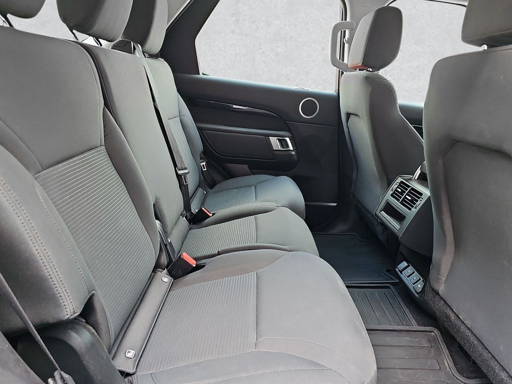 Land Rover Discovery D250 AWD