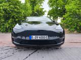 Tesla Model Y Long Range AWD *GARANTIE* 8-fach bereift - Tesla Model Y Gebrauchtwagen in Berlin
