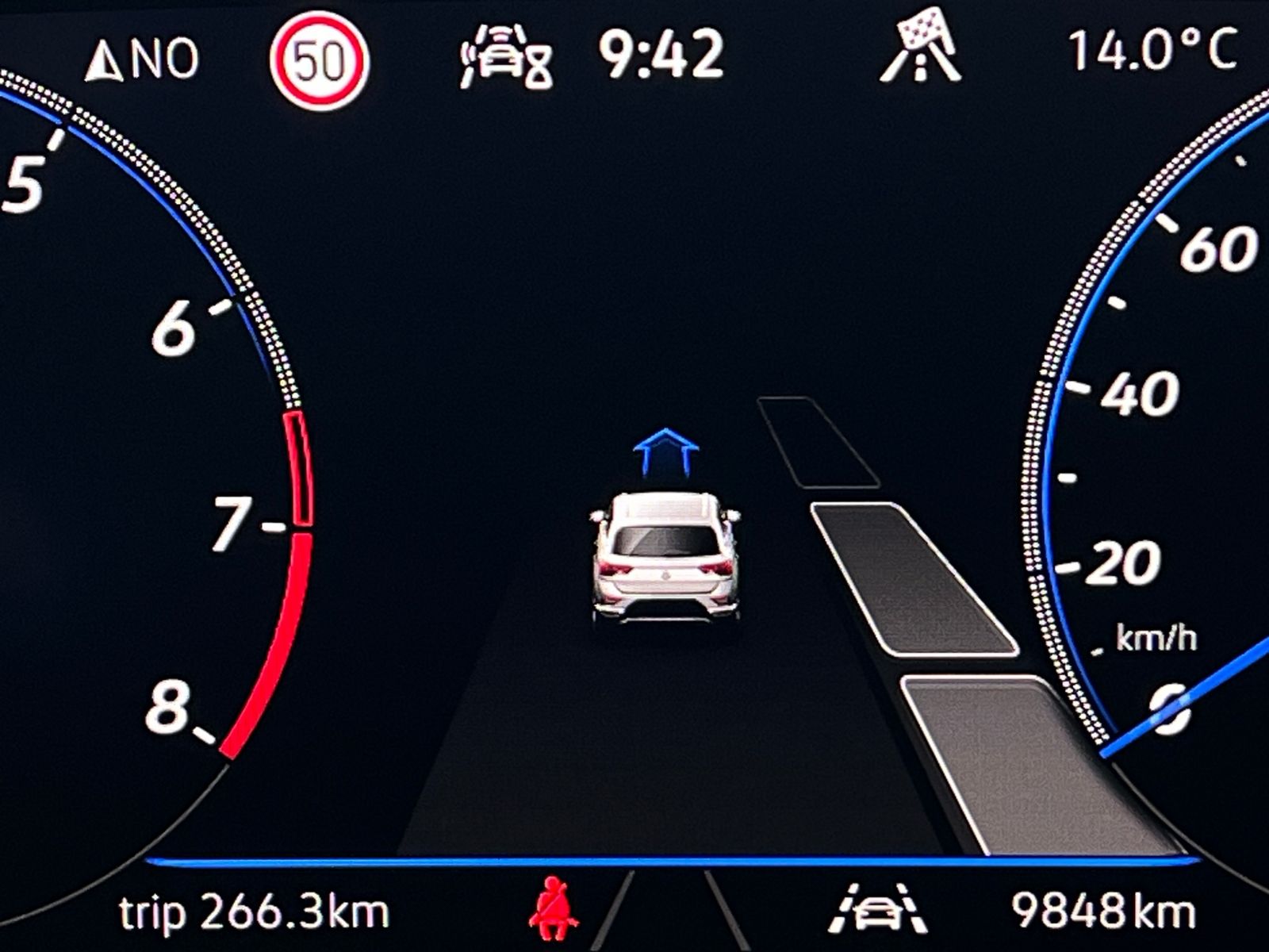 Fahrzeugabbildung Volkswagen T-Roc R-Line 2.0 TSI DSG 4MOTION *AHK,Pano,DCC,1