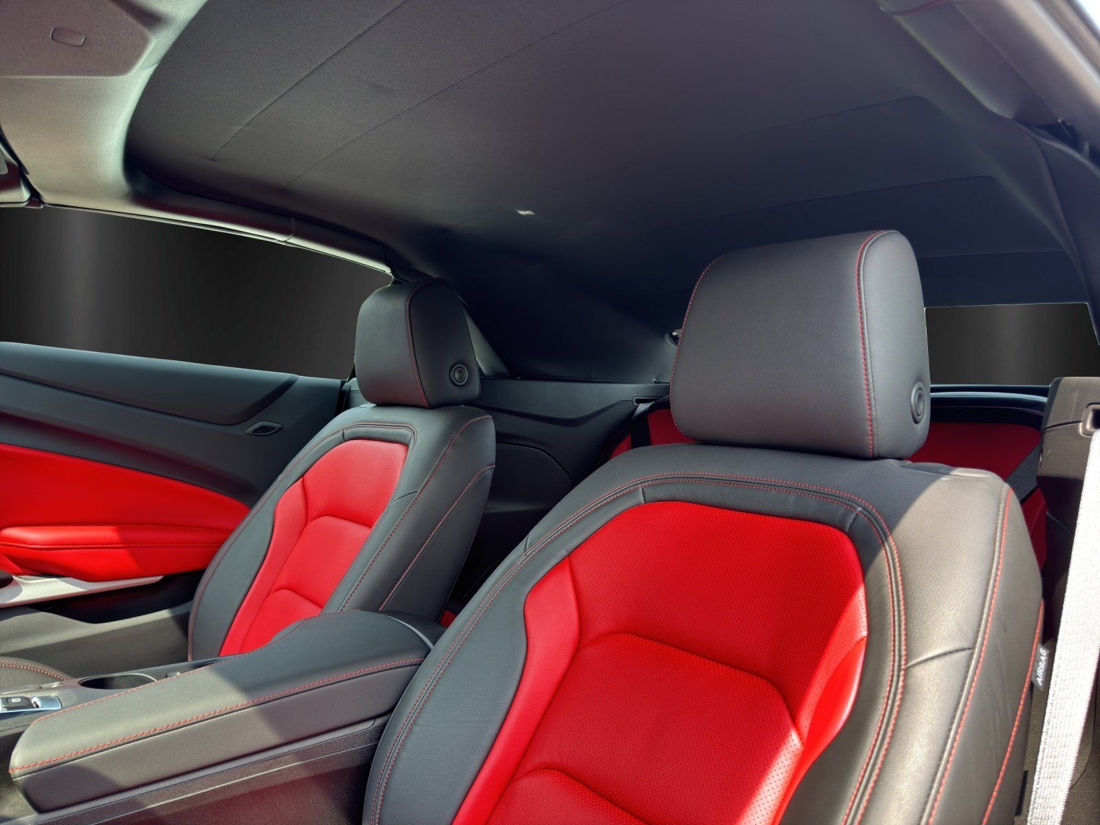 Fahrzeugabbildung Chevrolet Camaro Cabriolet Automatic RS PAKET/NAVI/RFK/TEM