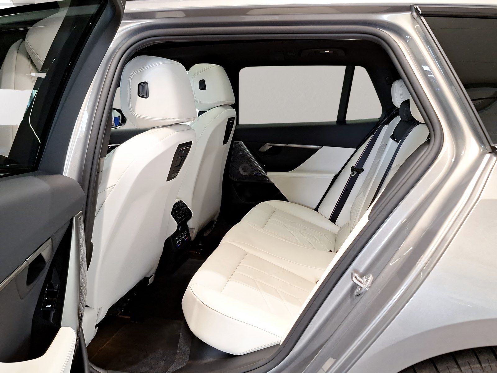 BMW i5 - Bild 6