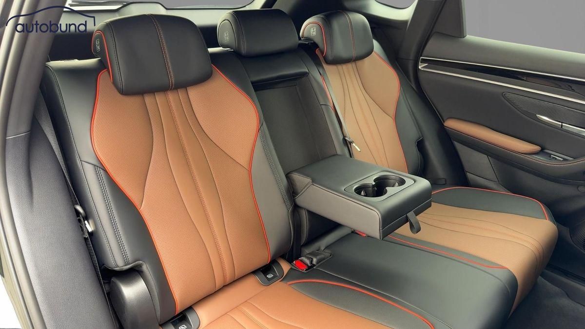 BYD SEAL U
