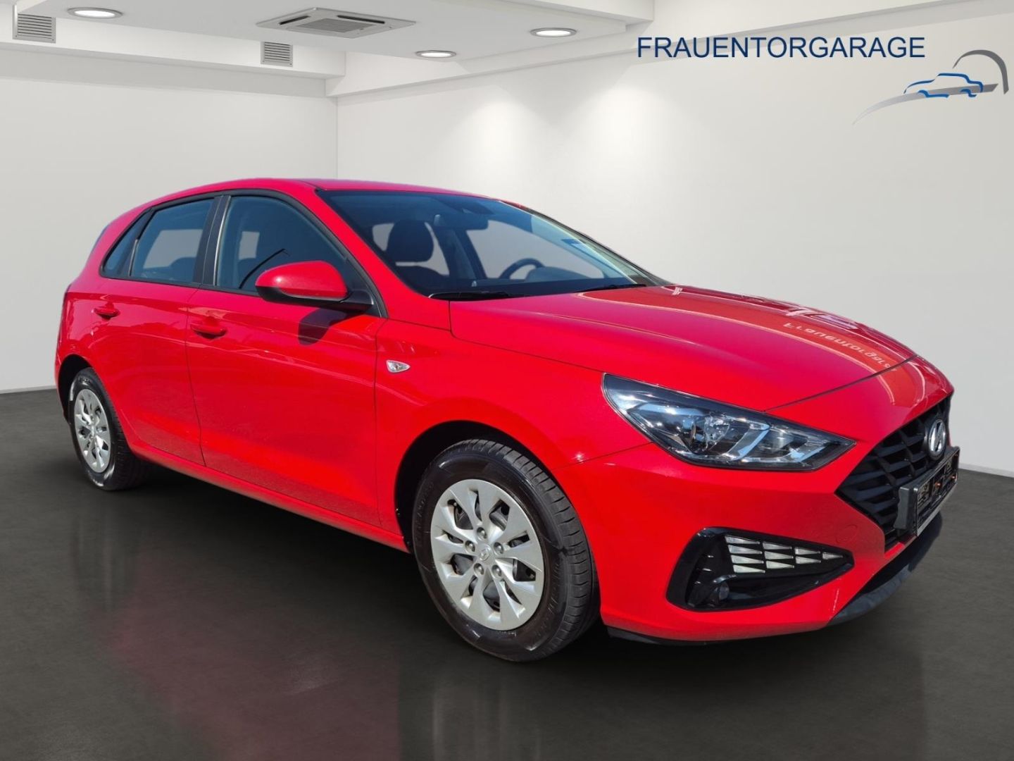 Fahrzeugabbildung Hyundai i30 Pure Apple CarPlay Android Auto DAB Spurhalt