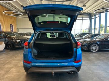 Hyundai Tucson Premium 4WD *Vollausstattung*1.Hand*