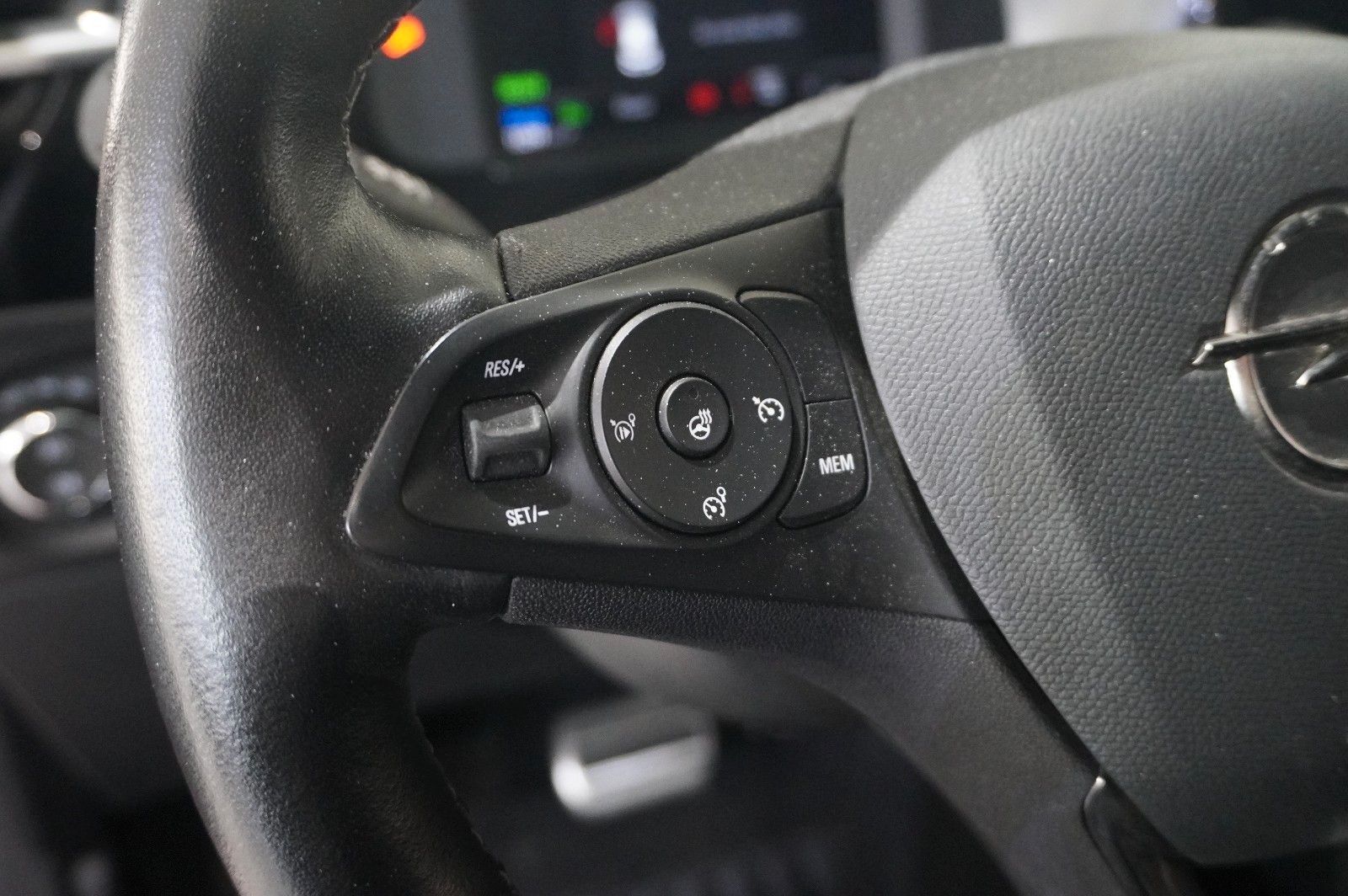 Fahrzeugabbildung Opel Corsa-e F GS SPORT 1-PHASIG NAVI/LED/KAMERA/DAB+