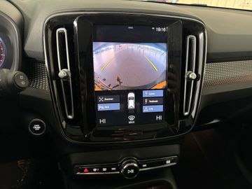 Volvo XC40 - 9