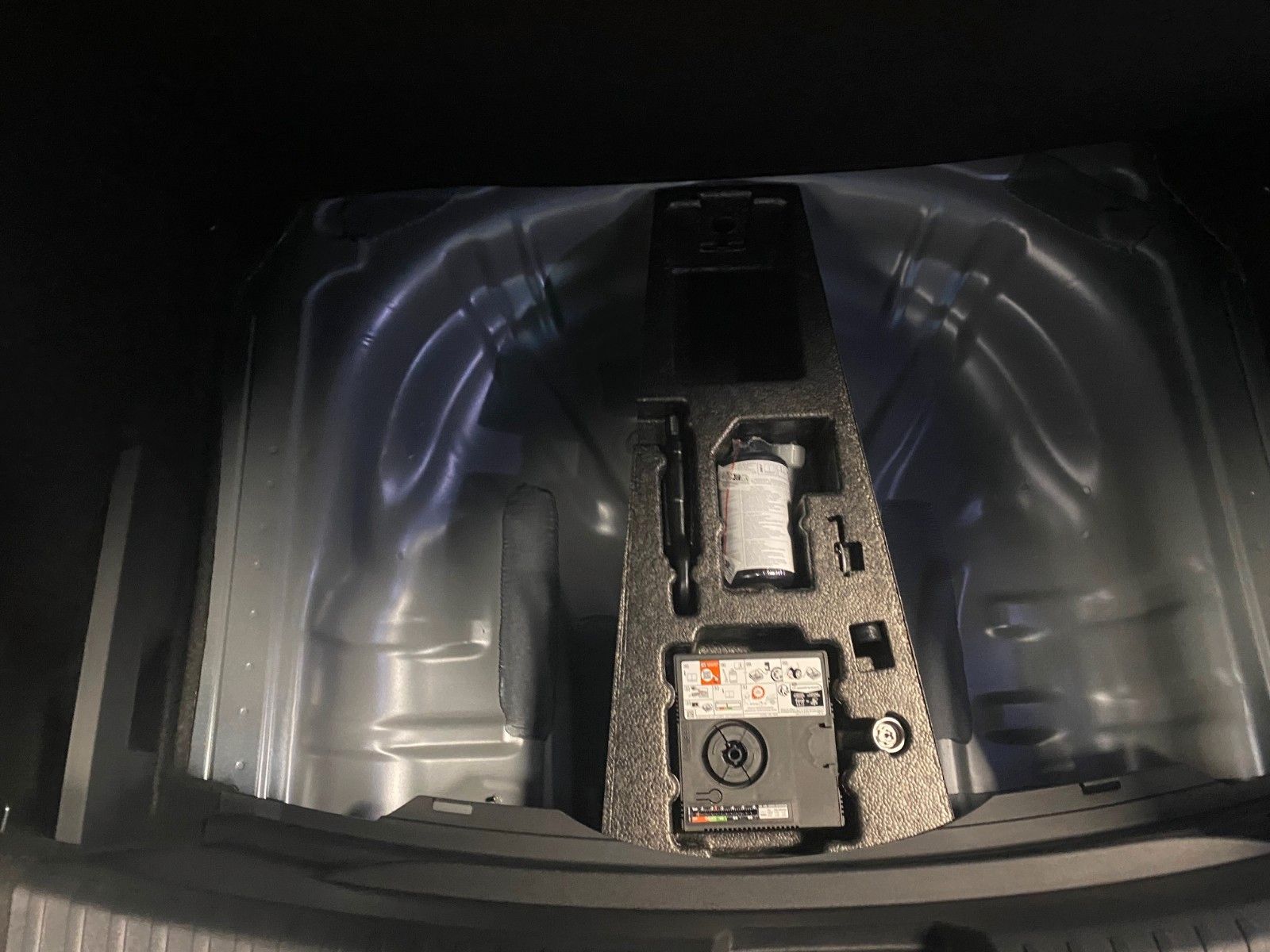 Fahrzeugabbildung SEAT Leon 1.5 TSI STYLE+R Kamera+ACC+3 Zonen KLIMA+BC