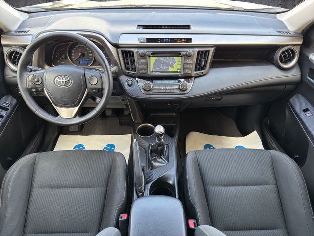 Toyota RAV4 Comfort 2.0 D-4D*NAVI*KAMERA*TEMPOMAT*TOP