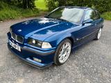 BMW M3 e36 Coupe - BMW M3 mit Schiebedach