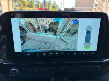 Ford Tourneo Custom SPORT L1 2.0 Ecoblue