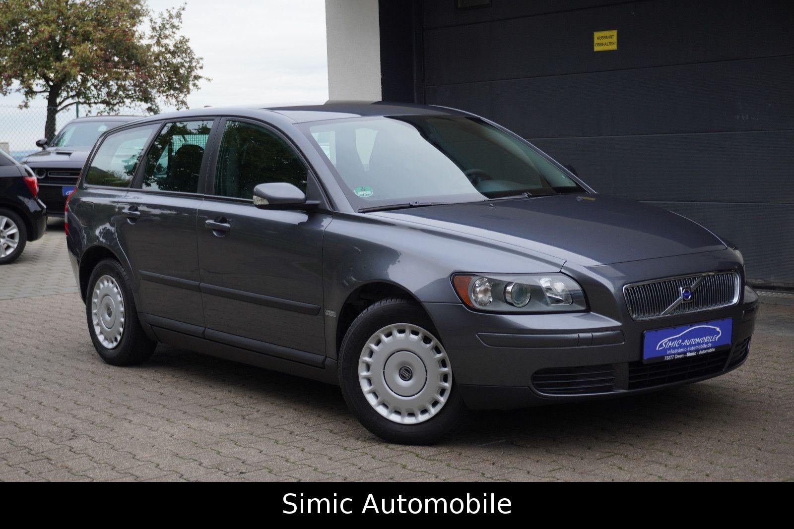Volvo V50, 2005